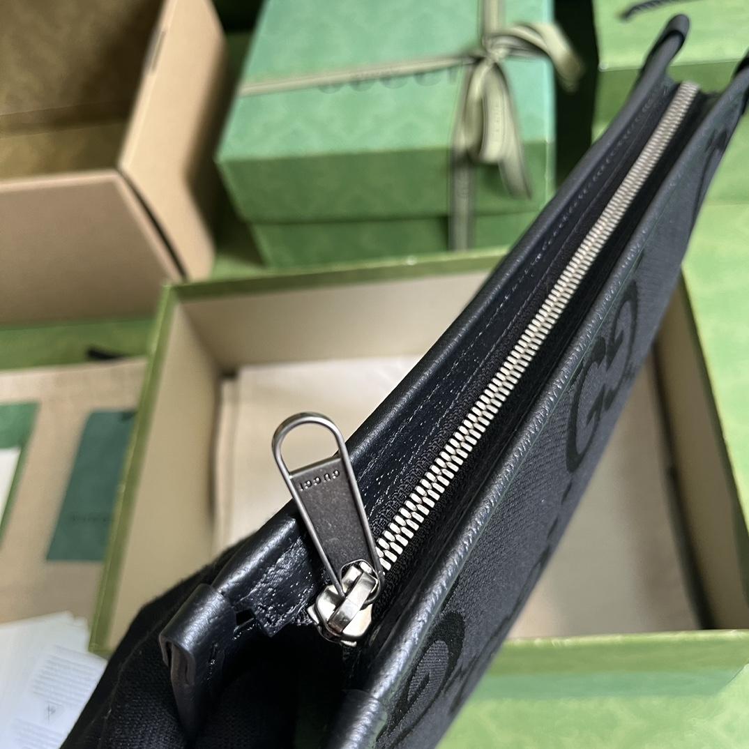 Gucci Jumbo GG Pouch(26-20-6CM) - 