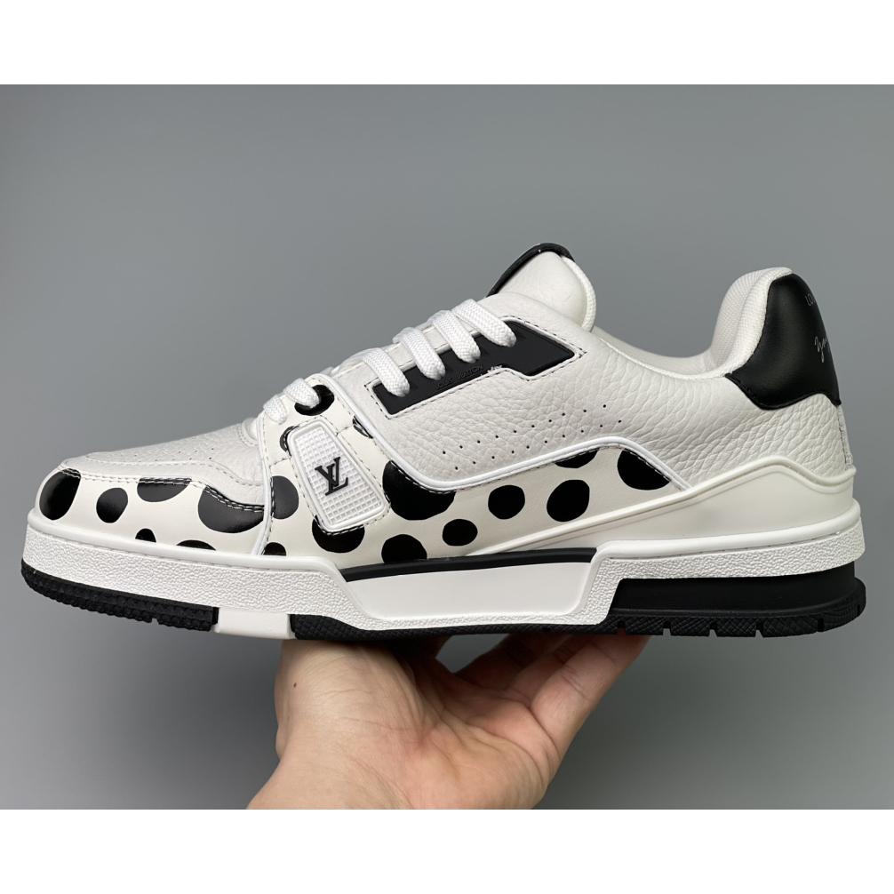 Louis Vuitton LV x YK LV Trainers (upon uk size)   - 