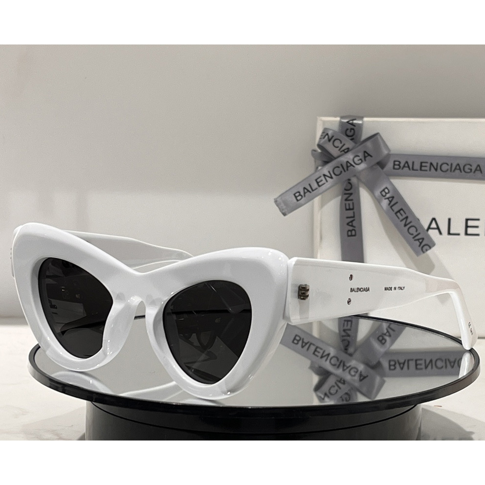 Balenciaga Cat-eye Logo-print Sunglasses    BB0204S - 