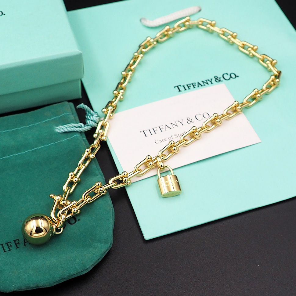 Tiffany&CO Small Wrap Bracelet - 