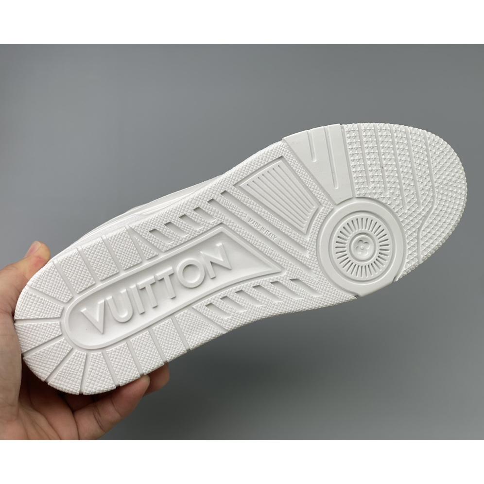 Louis Vuitton Trainer Sneaker (Upon UK Size) - 