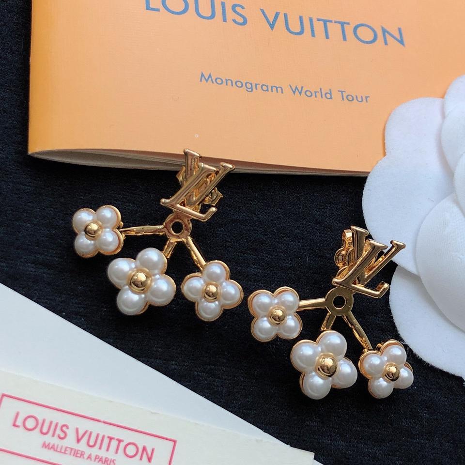 Louis Vuitton Earrings  - 