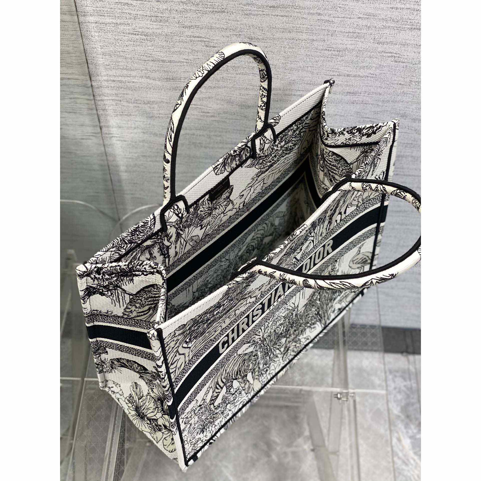 Dior Large Dior Book Tote - 