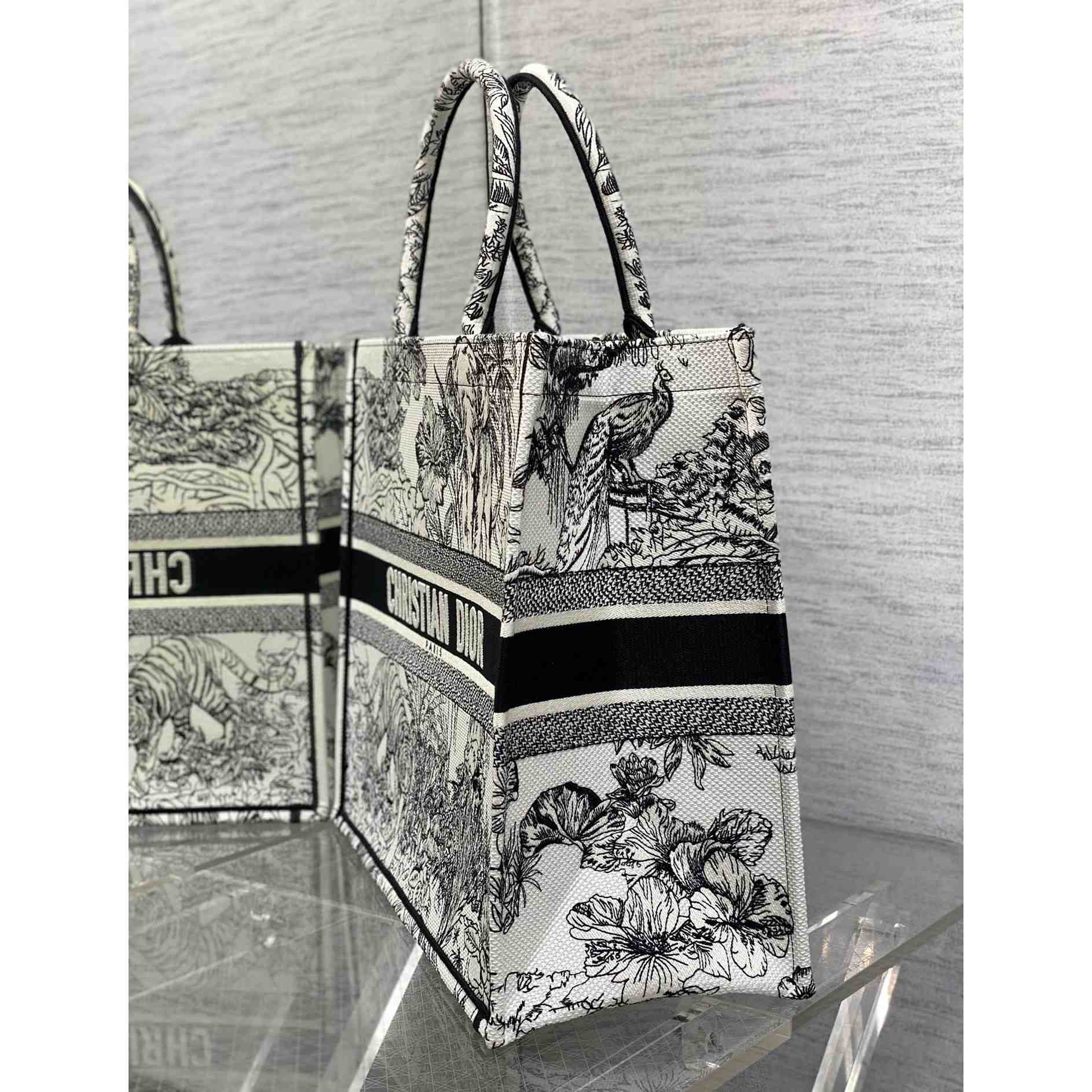Dior Large Dior Book Tote - 