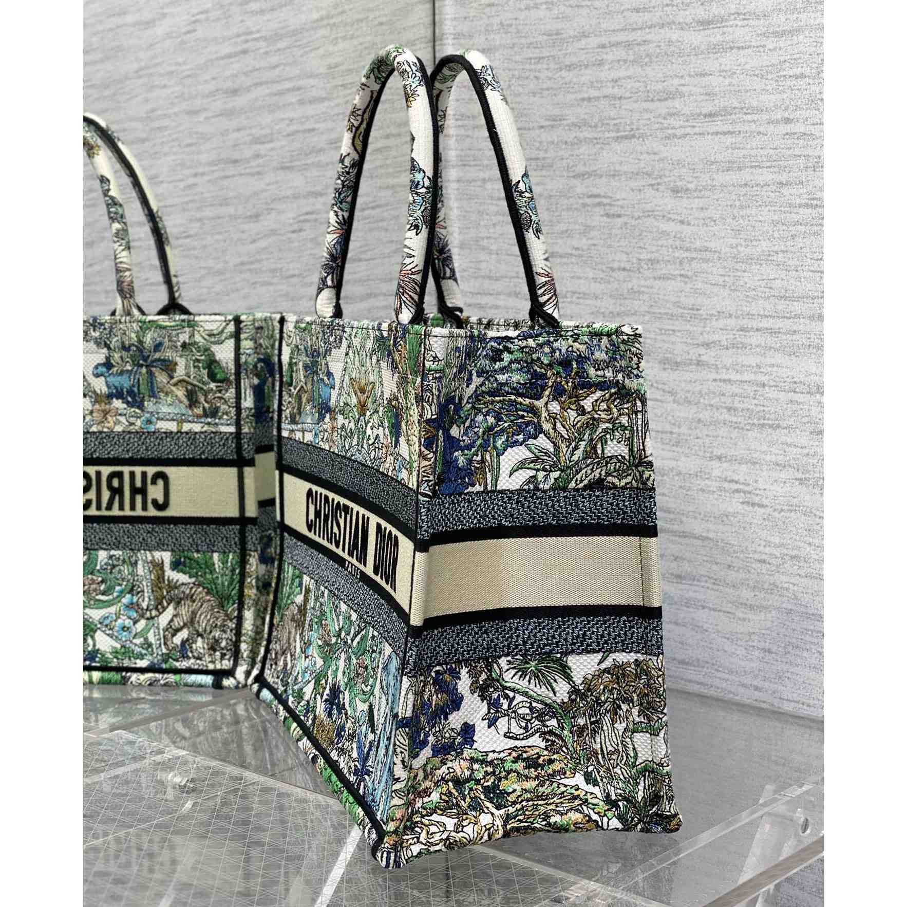 Dior Medium Dior Book Tote - 