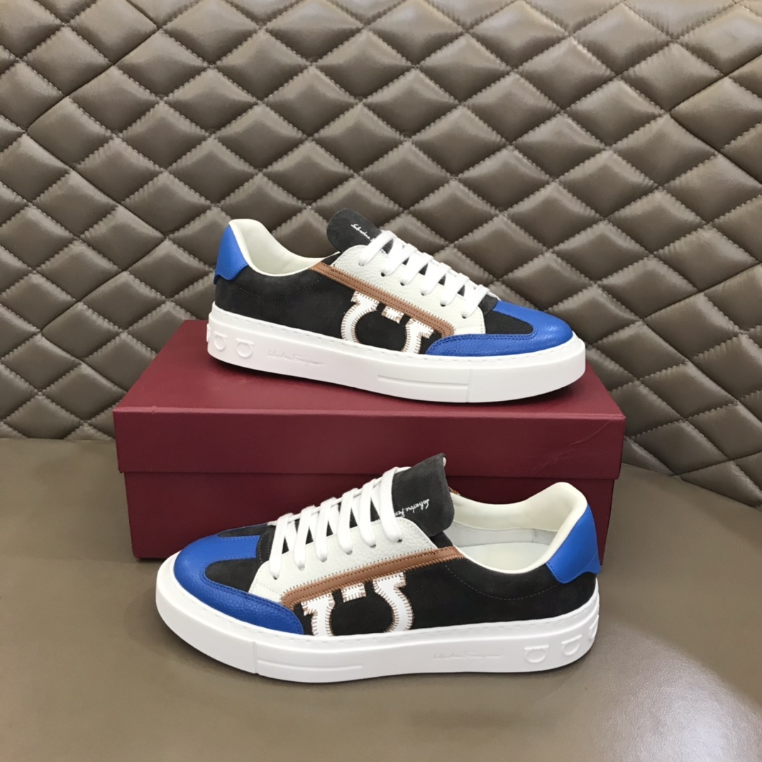 Ferragamo Gancini Sneaker - 
