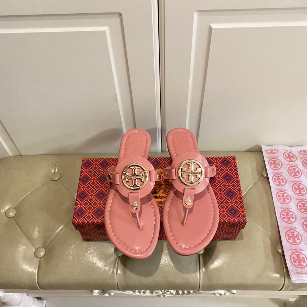 Tory Burch Leather Thong Sandals  - DesignerGu