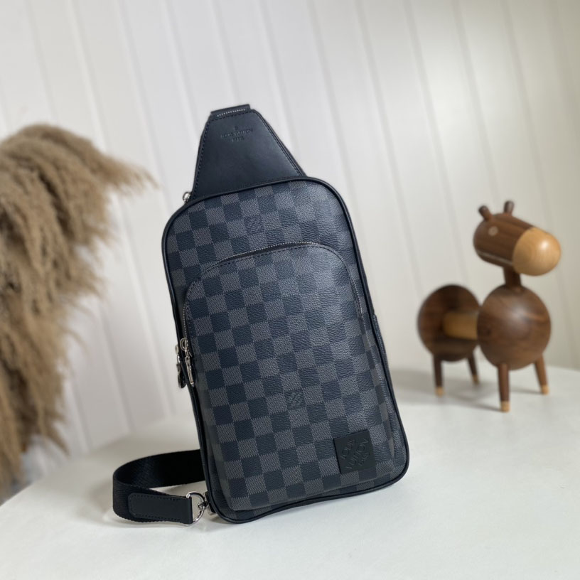 Louis Vuitton Avenue Slingbag  ( 20 x 31 x 7cm)   N45302 - 