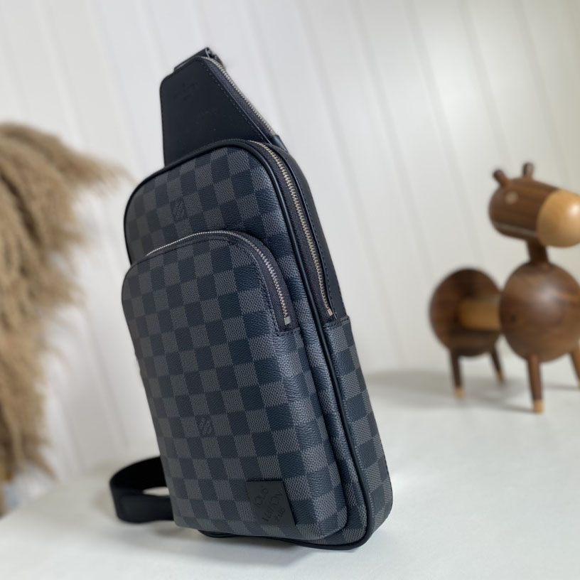 Louis Vuitton Avenue Slingbag  ( 20 x 31 x 7cm)   N45302 - 