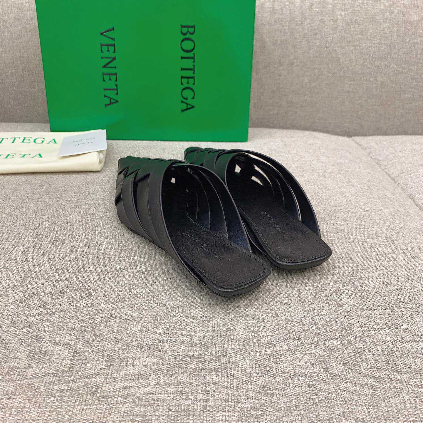 Bottega Veneta Alfie Slipper - 