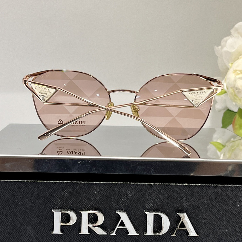 Prada Symbole sunglasses    SPR50zs - 