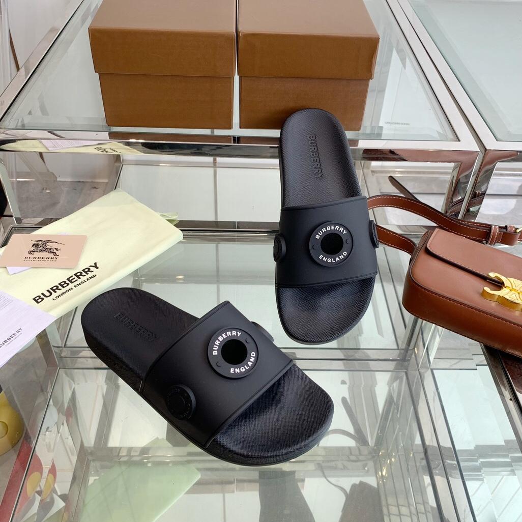Burberry Eyelet Rubber Slide - 