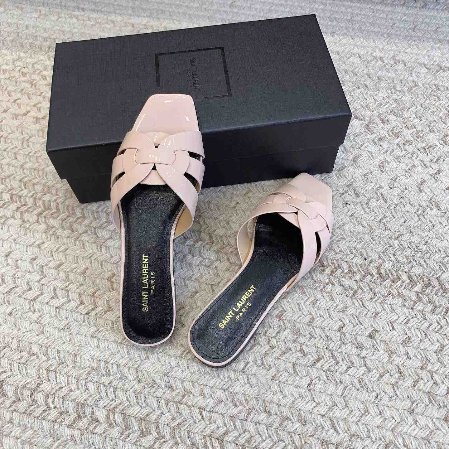 Saint Laurent Tribute Flat Sandals - 