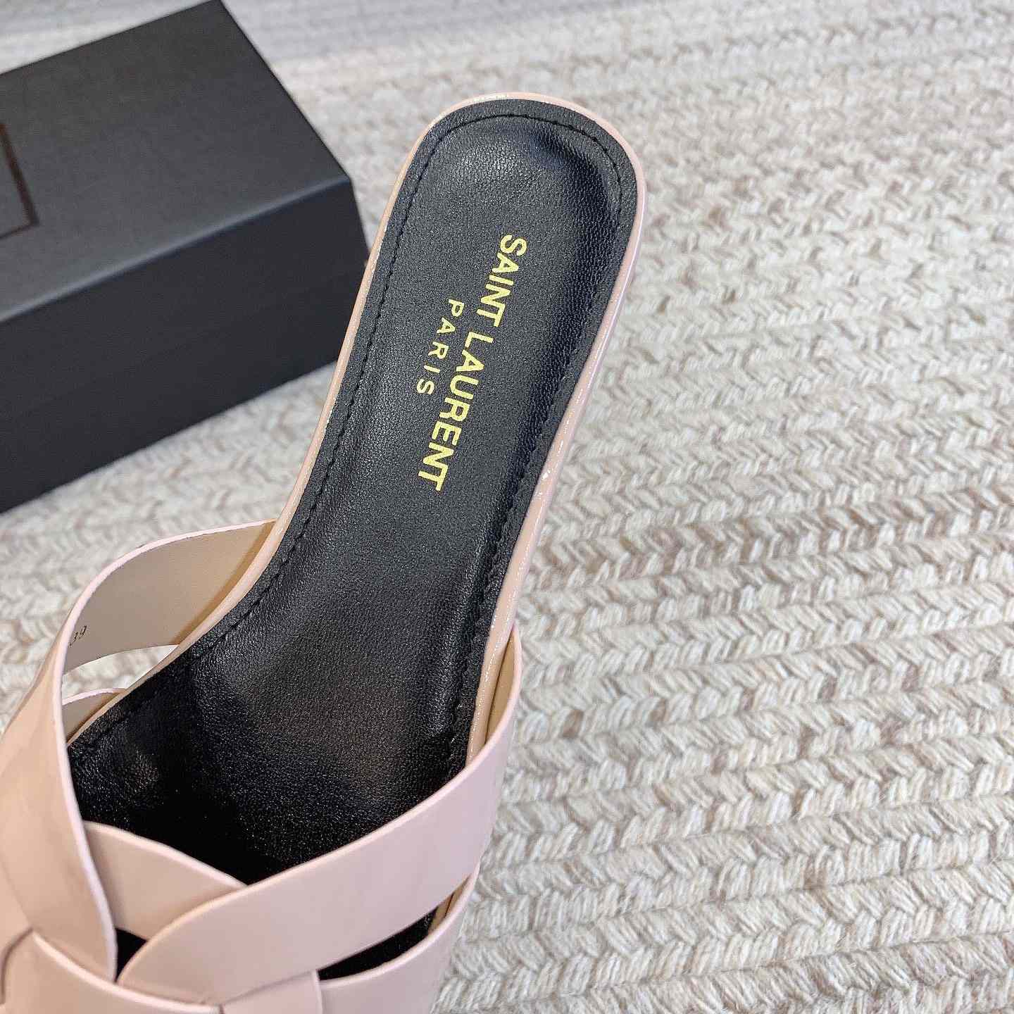 Saint Laurent Tribute Flat Sandals - 