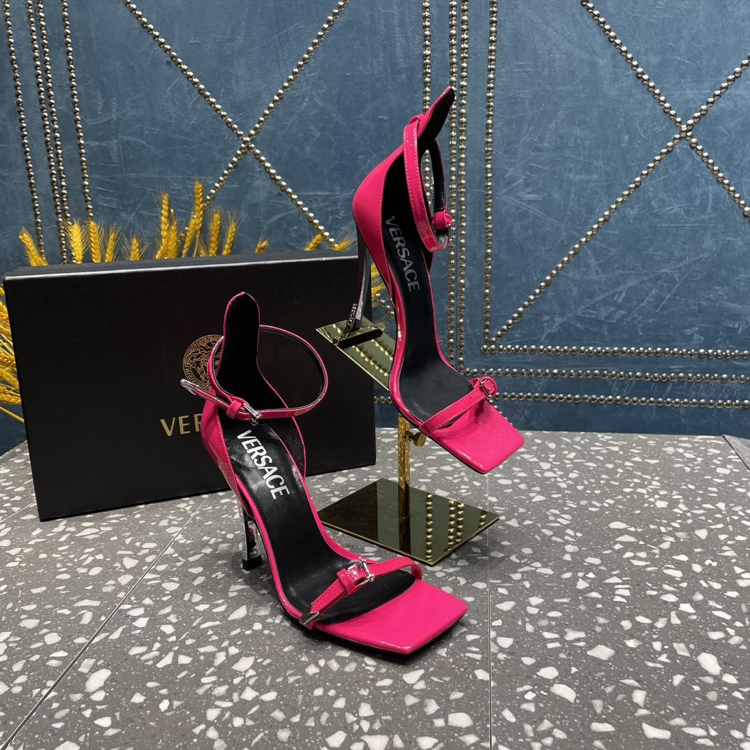 Versace Pin-Point Sandals - 