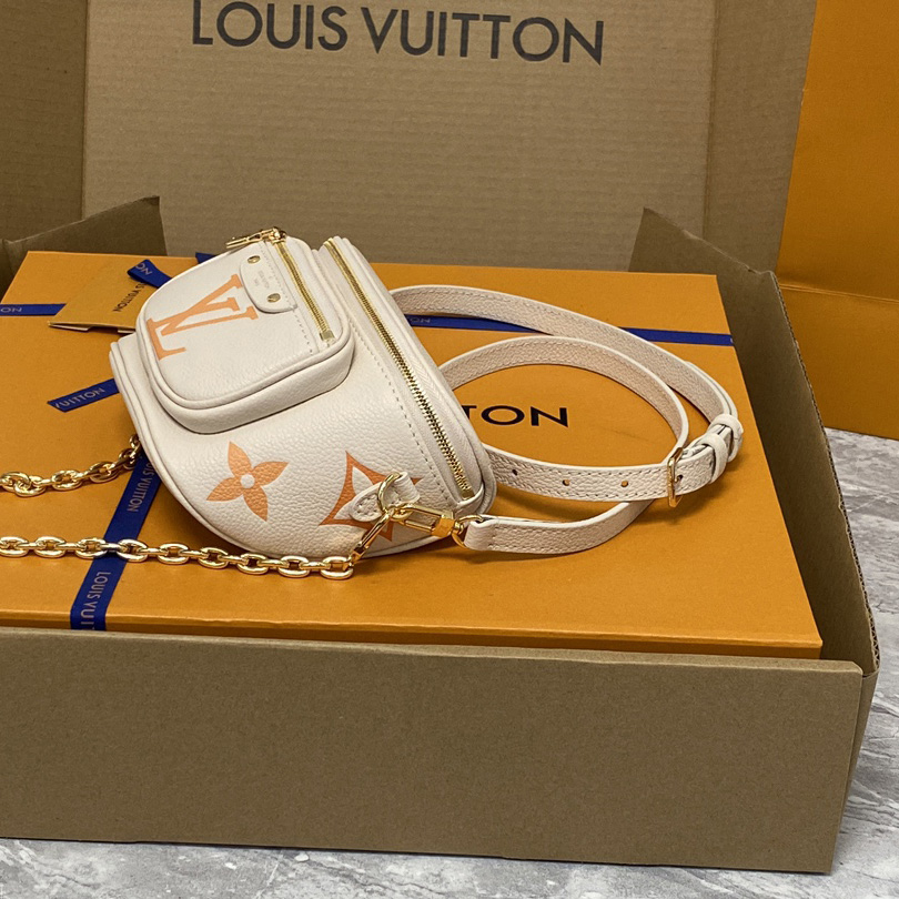 Louis Vuitton Mini Bumbag (17x12x9.5cm)      M82208 - 