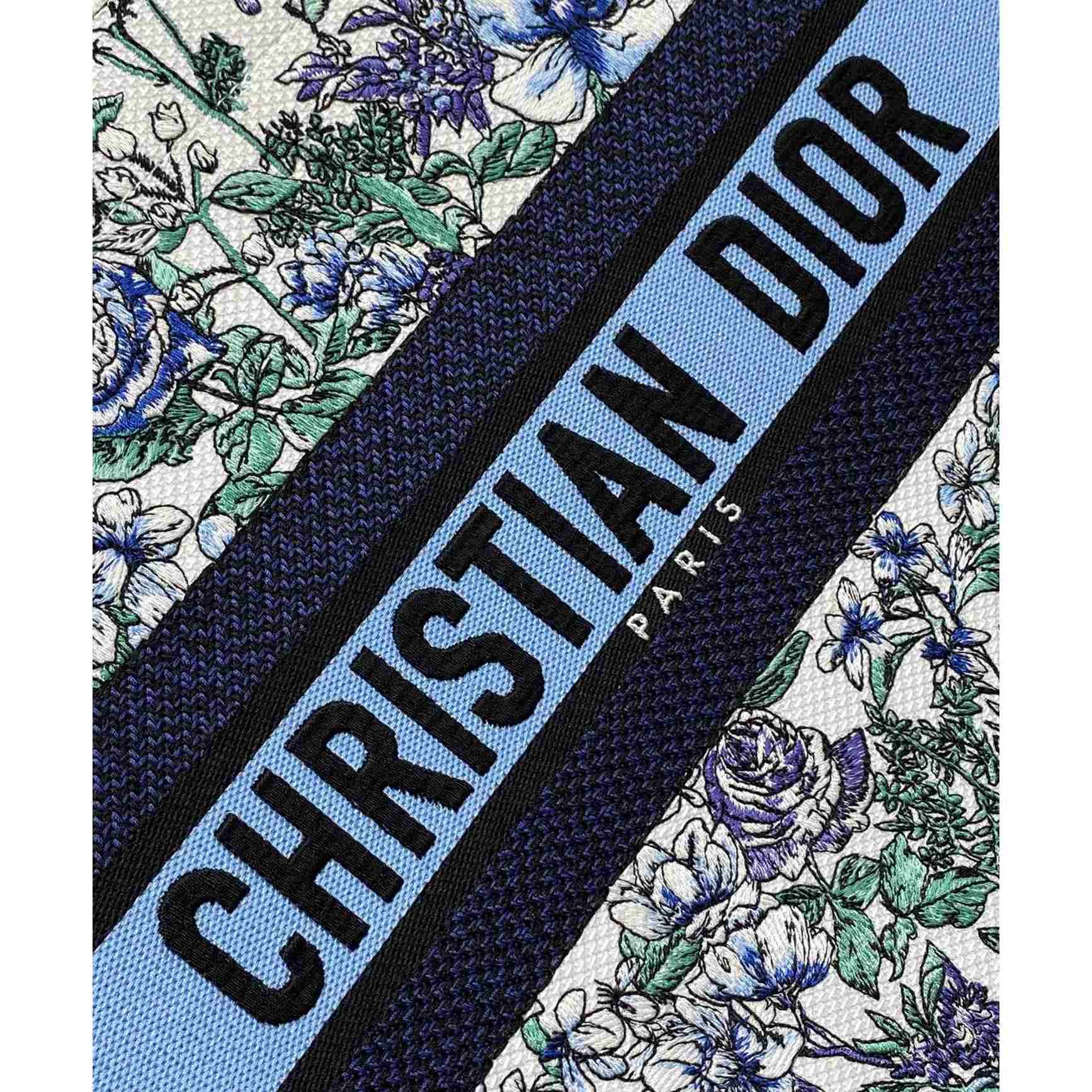 Dior Medium Dior Book Tote - 