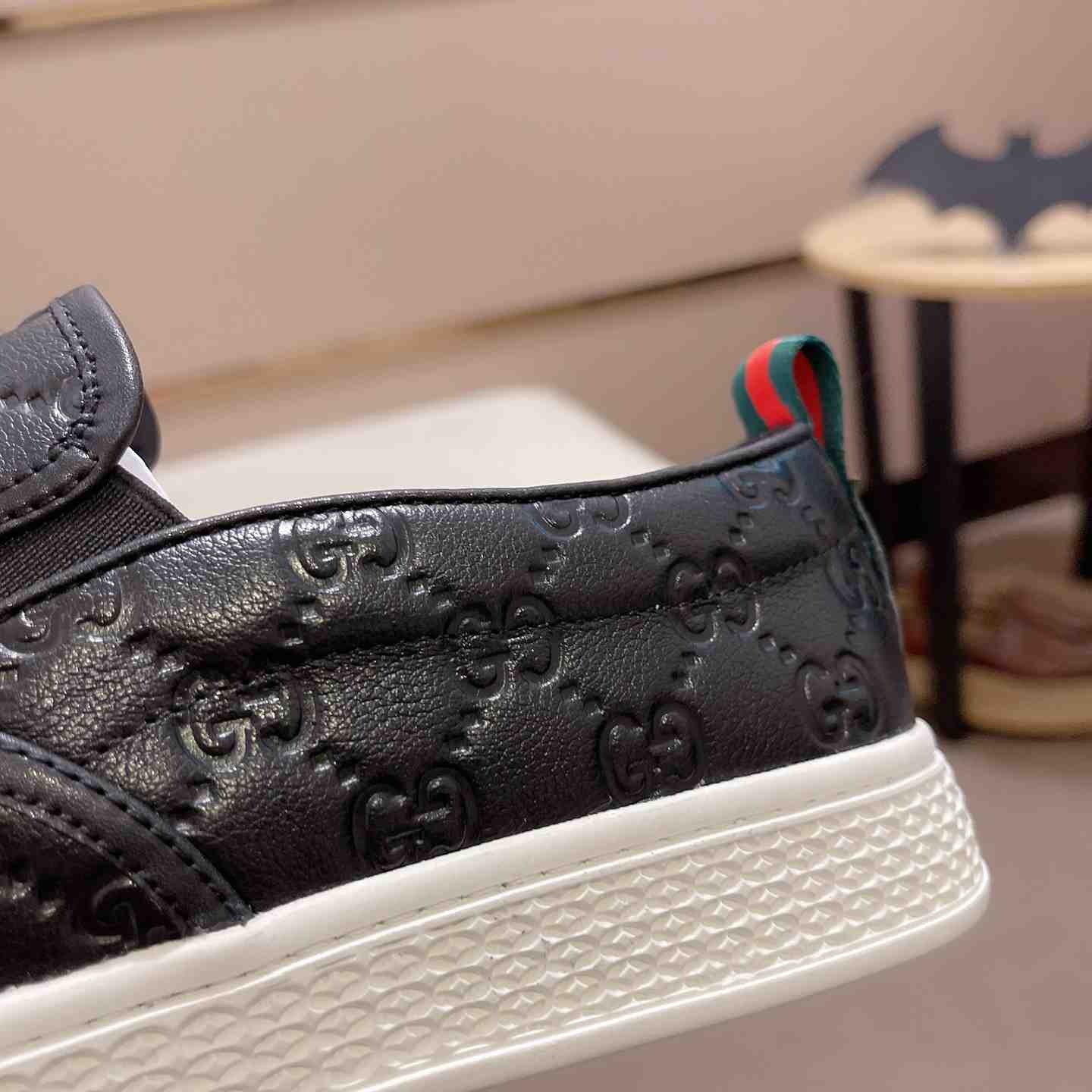 Gucci Signature Slip-on Sneakers - 