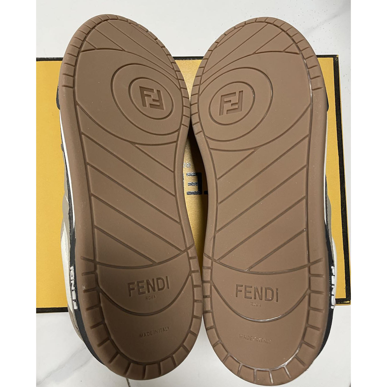 Fendi Match Gray Suede Low-tops Sneakers - 