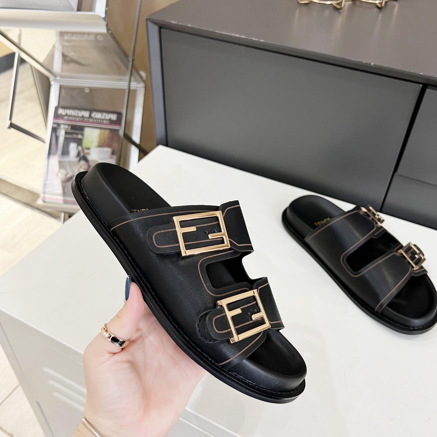 Fendi Feel Black Leather Slides - 