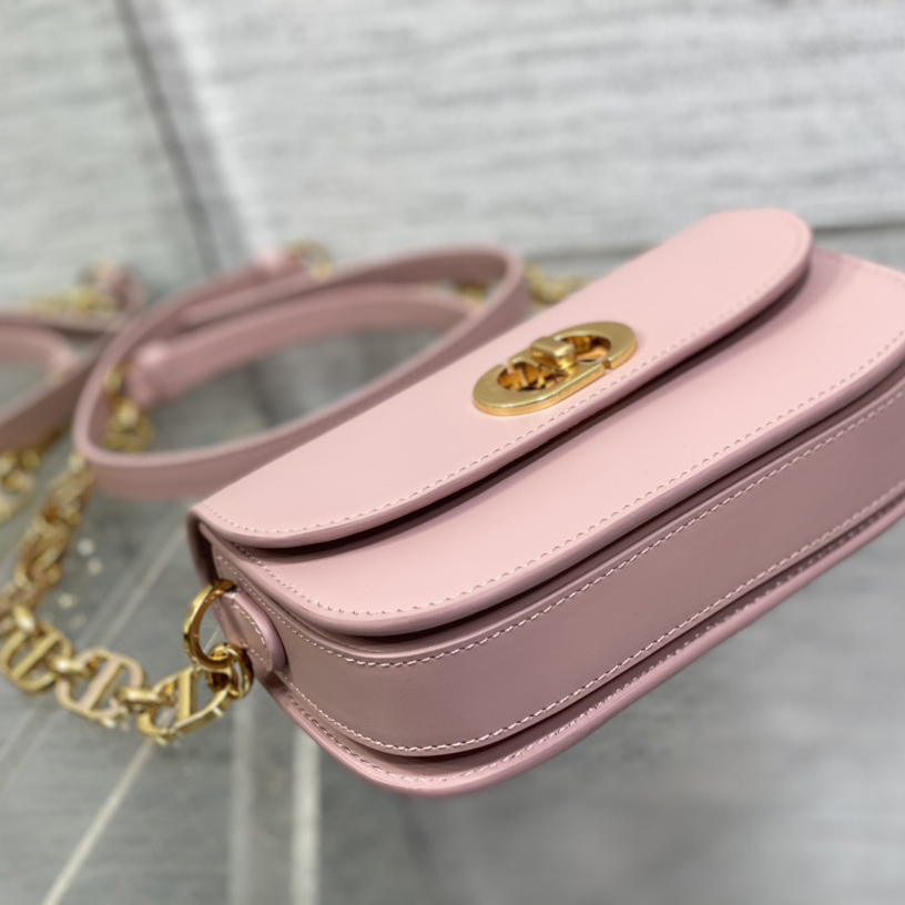Dior Small 30 Montaigne Avenue Bag - 