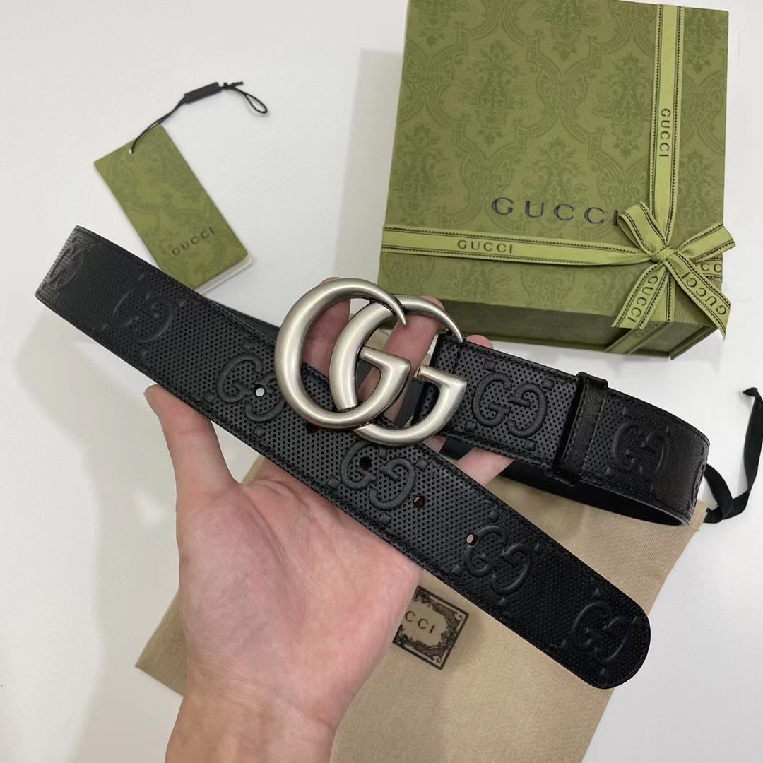 Gucci Leather Belt With Maxi GG - 