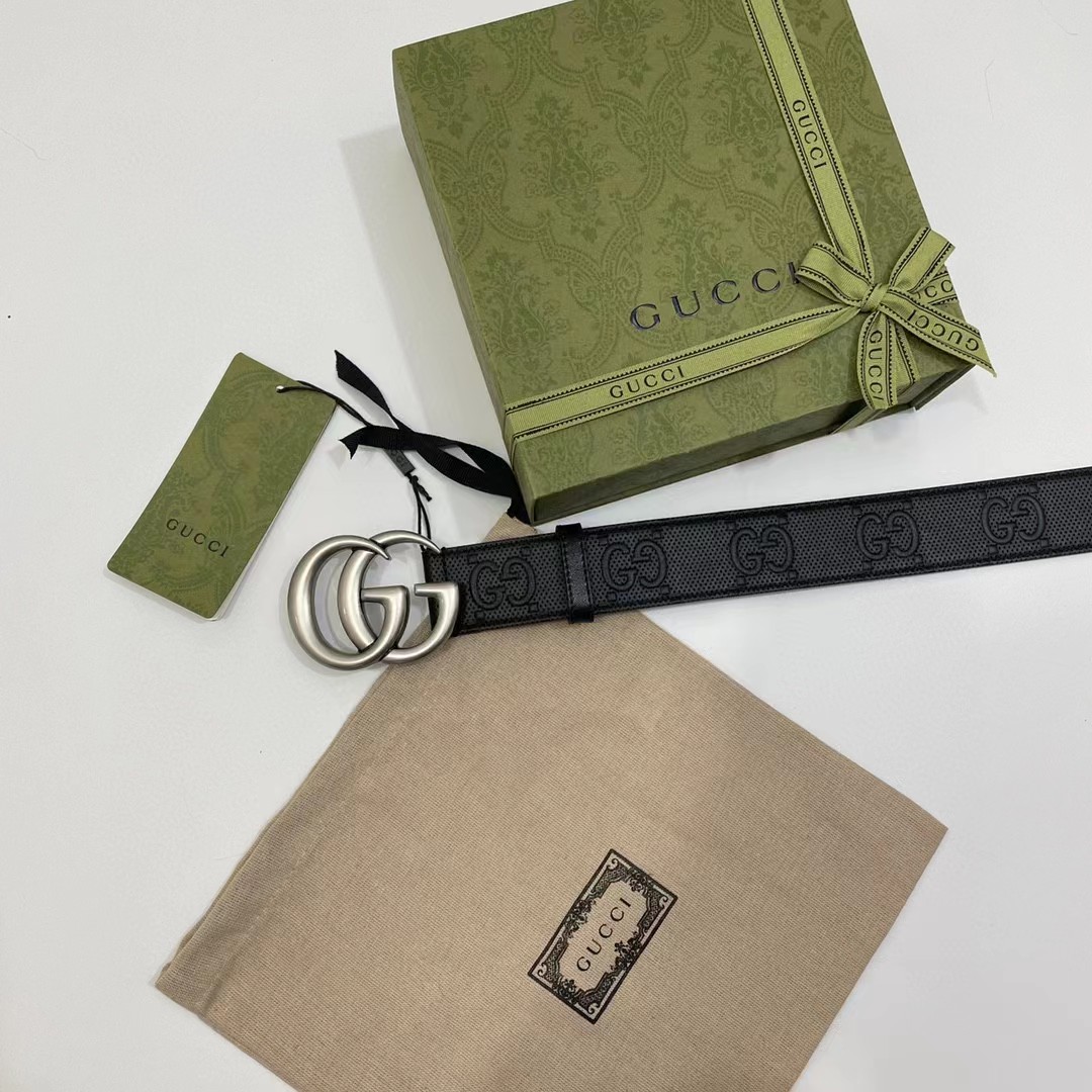 Gucci Leather Belt With Maxi GG - 