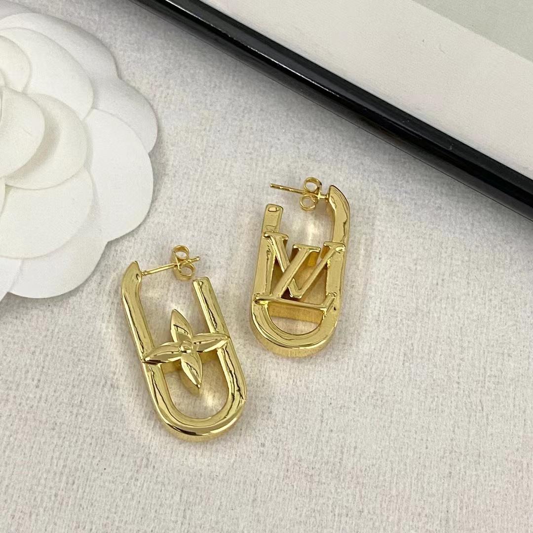 Louis Vuitton Hoop Earrings - 