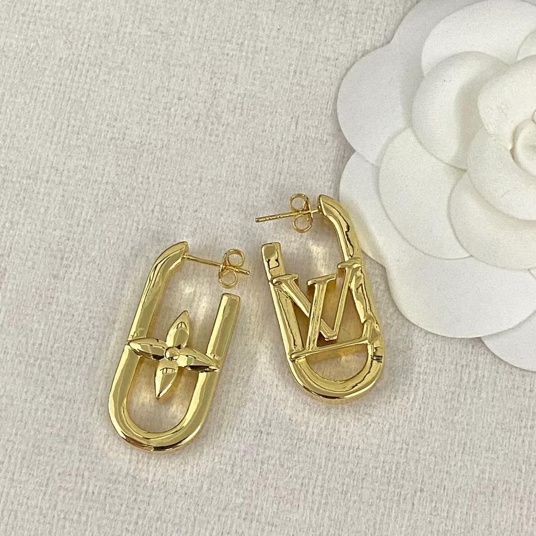 Louis Vuitton Hoop Earrings - 
