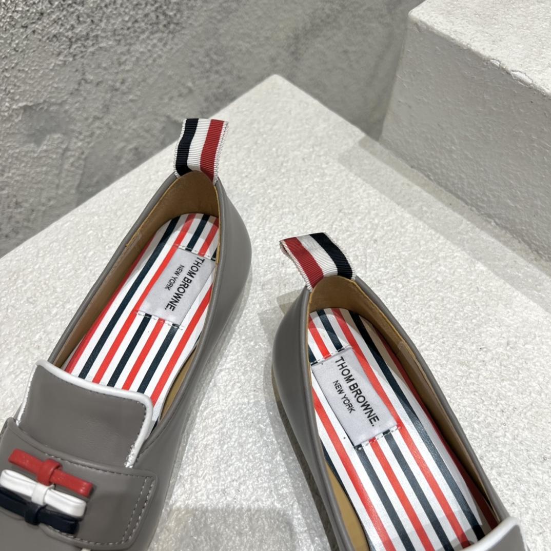 Thom Browne Bow-detail Flat Loafers - 