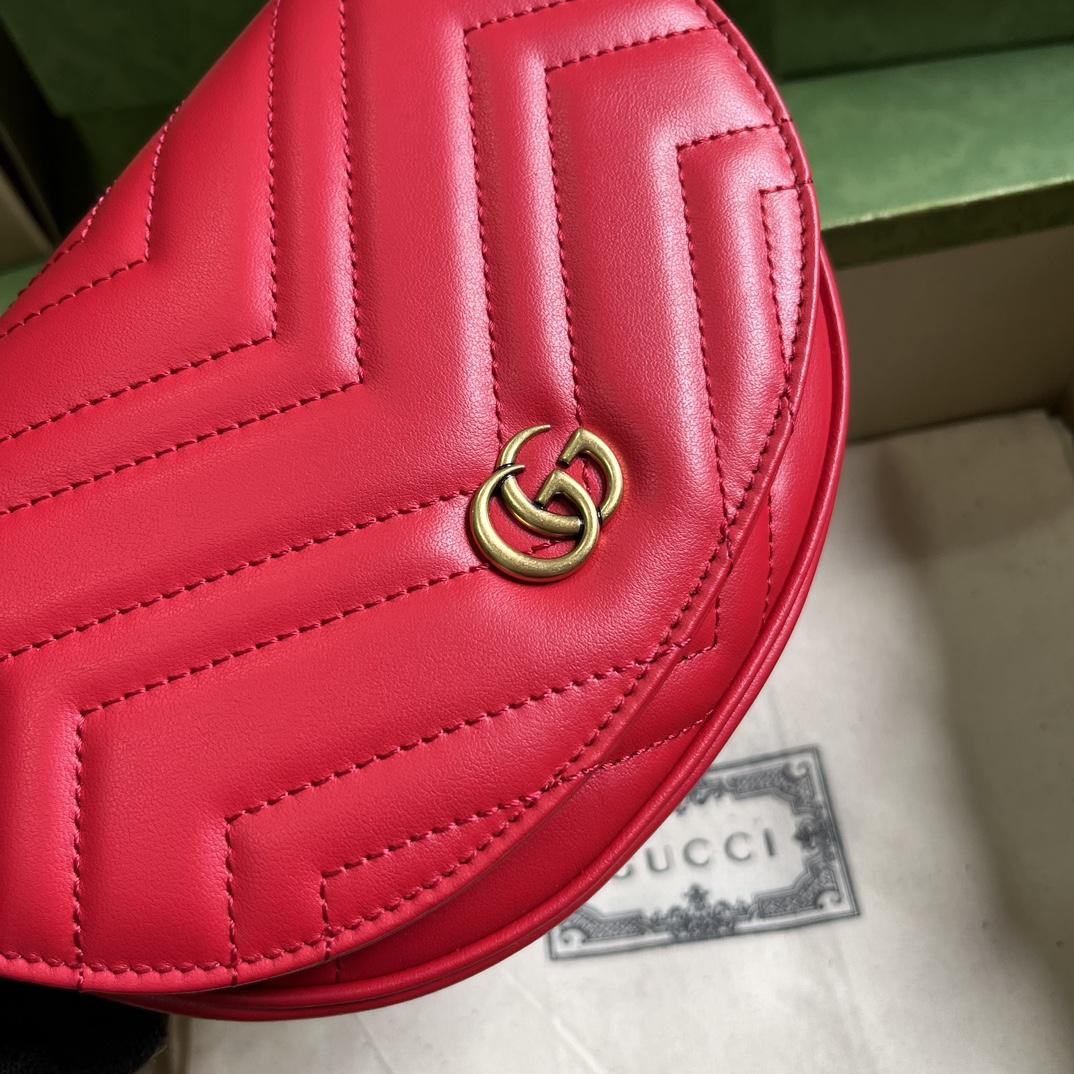 Gucci GG Marmont Matelasse Chain Mini Bag (20x 14.5x 4cm) - 