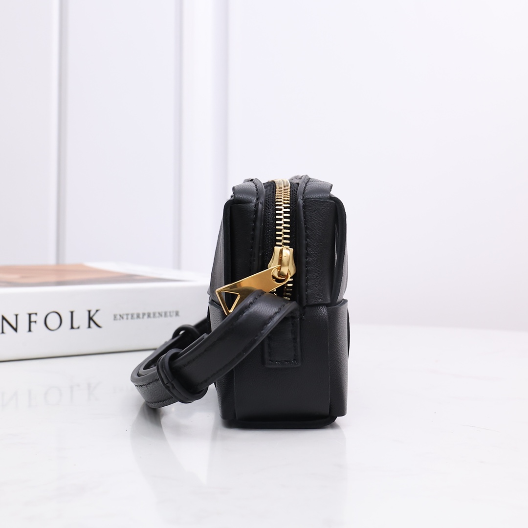 Bottega Veneta Mini Cassette Cross-Body Bag - 