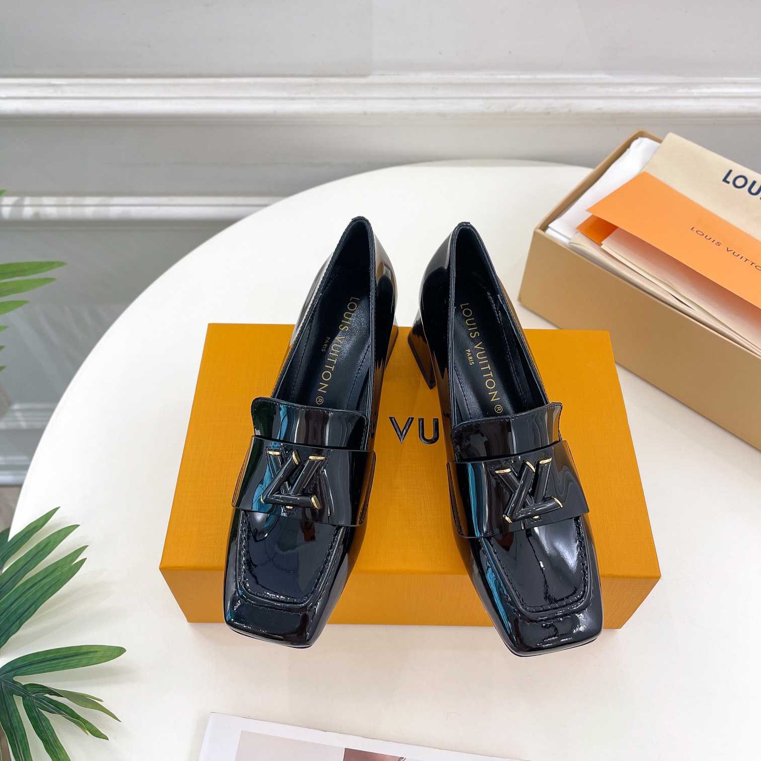 Louis Vuitton Shake Loafer   1ABTL2 - 