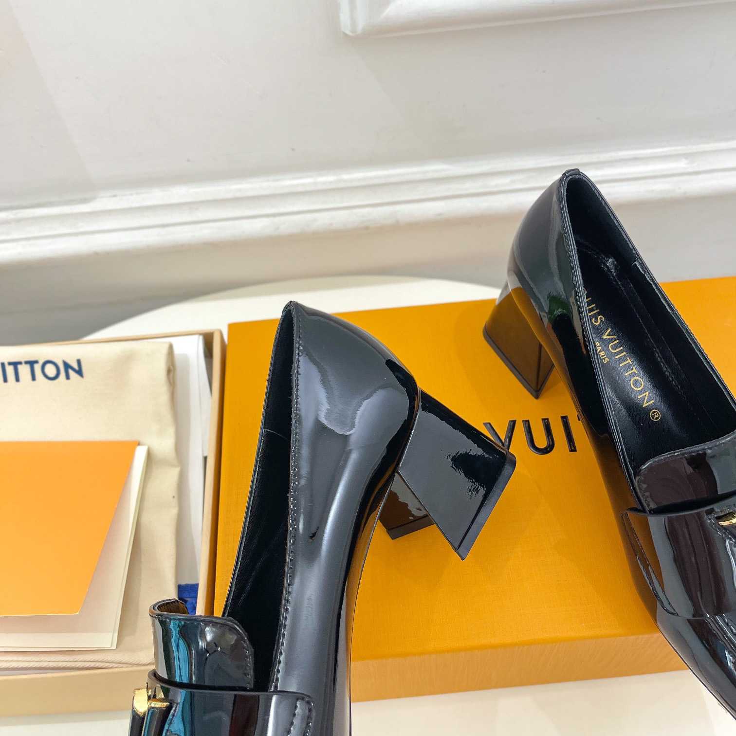 Louis Vuitton Shake Loafer   1ABTL2 - 