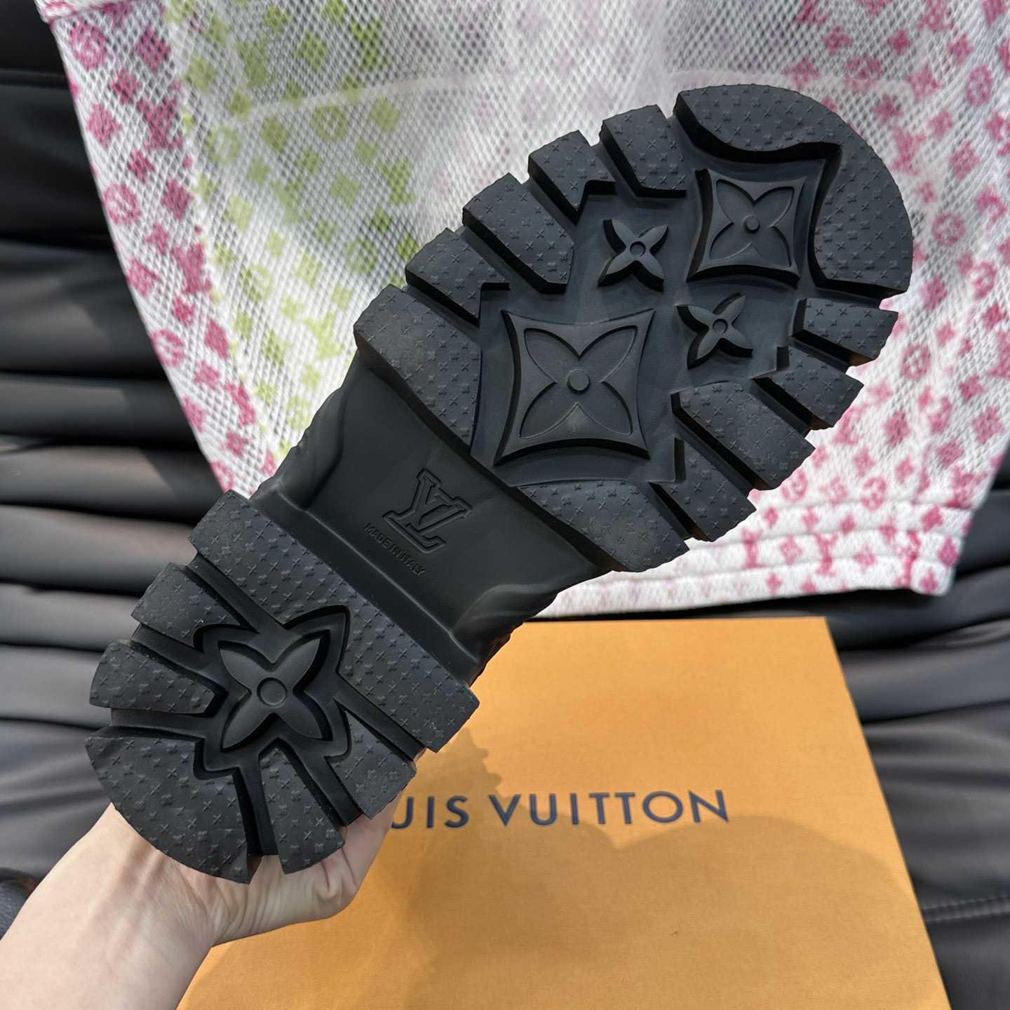 Louis Vuitton LV Baroque Ranger Boot    1AB8NG - 