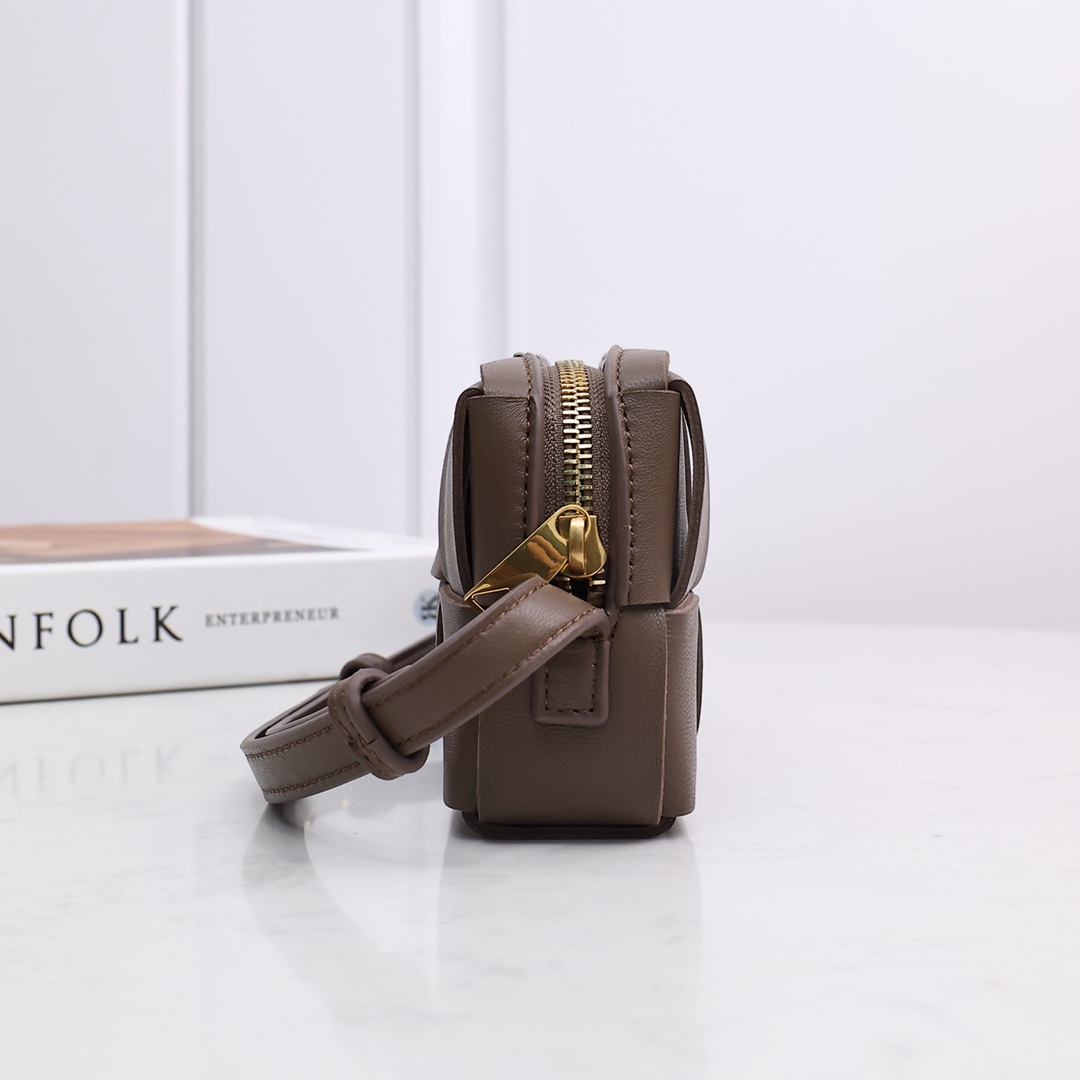 Bottega Veneta Mini Cassette Cross-Body Bag - 