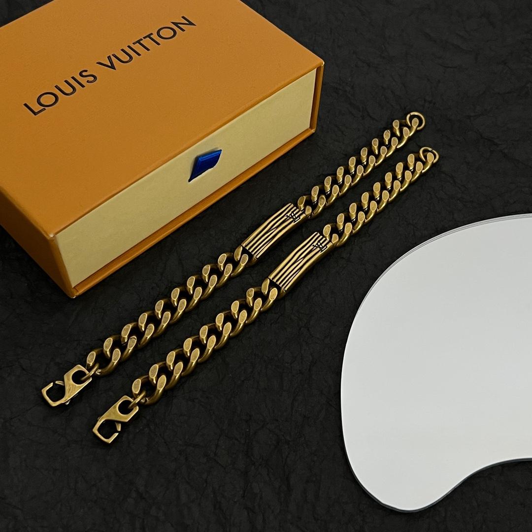 Louis Vuitton LV Epi Bracelet - 