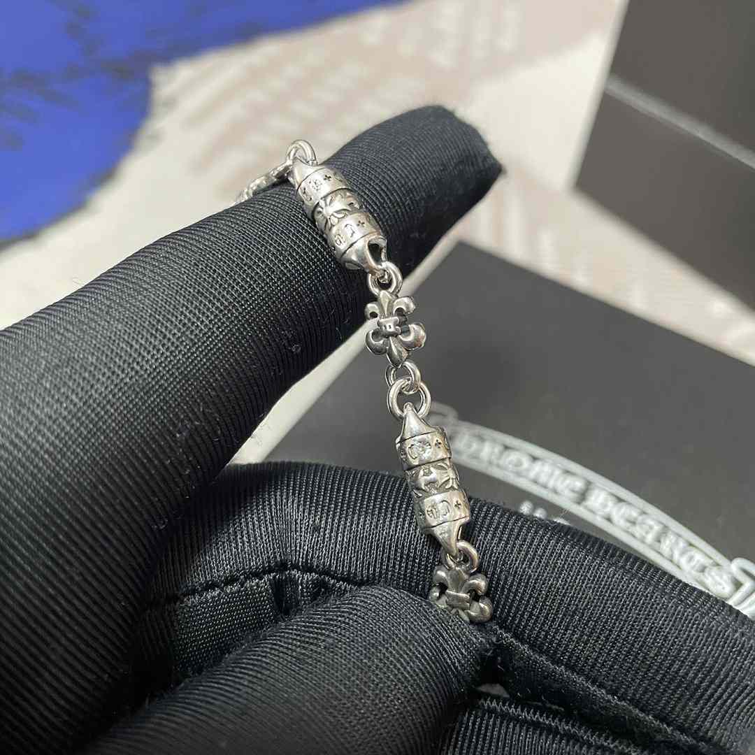 Chrome Heart Necklace   - 