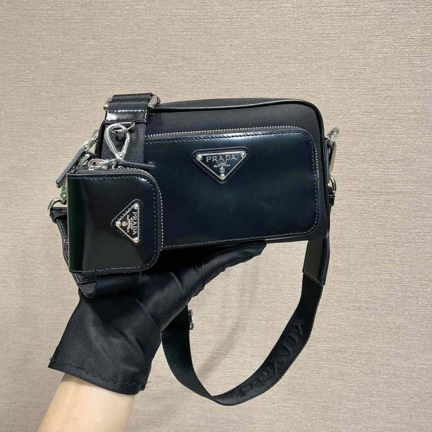 Prada Re-Nylon And Brushed Leather Shoulder Bag - 