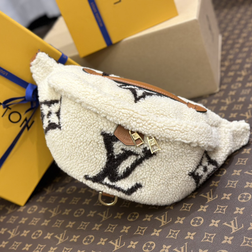 Louis Vuitton LV SKI Bumbag   M23715 - 