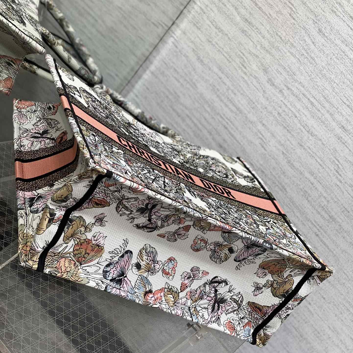 Dior Large Dior Book Tote - 