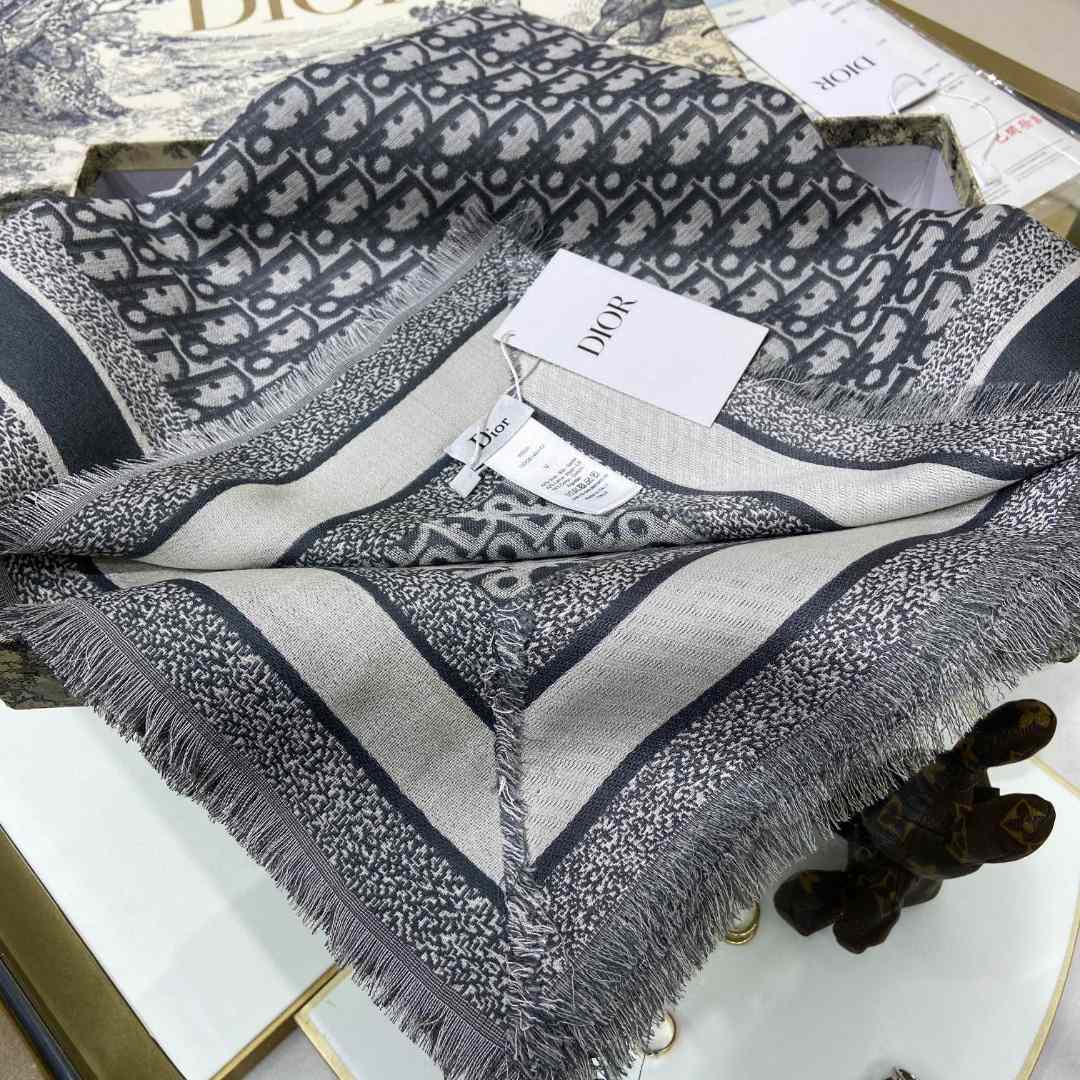 Dior Oblique Shawl - 