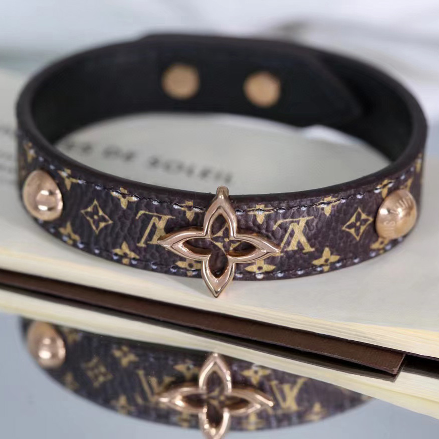 Louis Vuitton Bracelet Nano Monogram - 