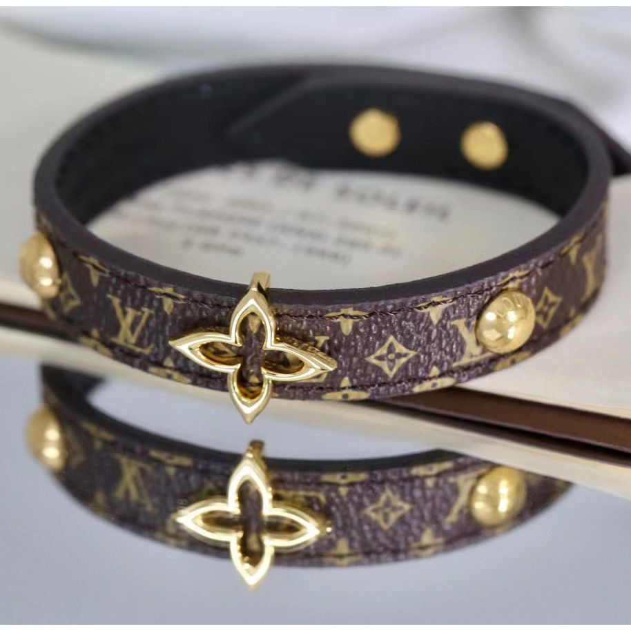 Louis Vuitton Bracelet Nano Monogram - 