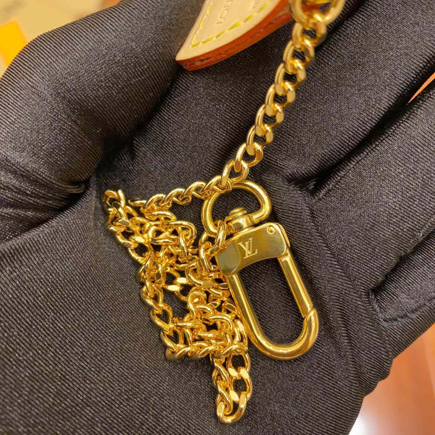 Louis Vuitton Mini Pochette Accessoires M58009 - 