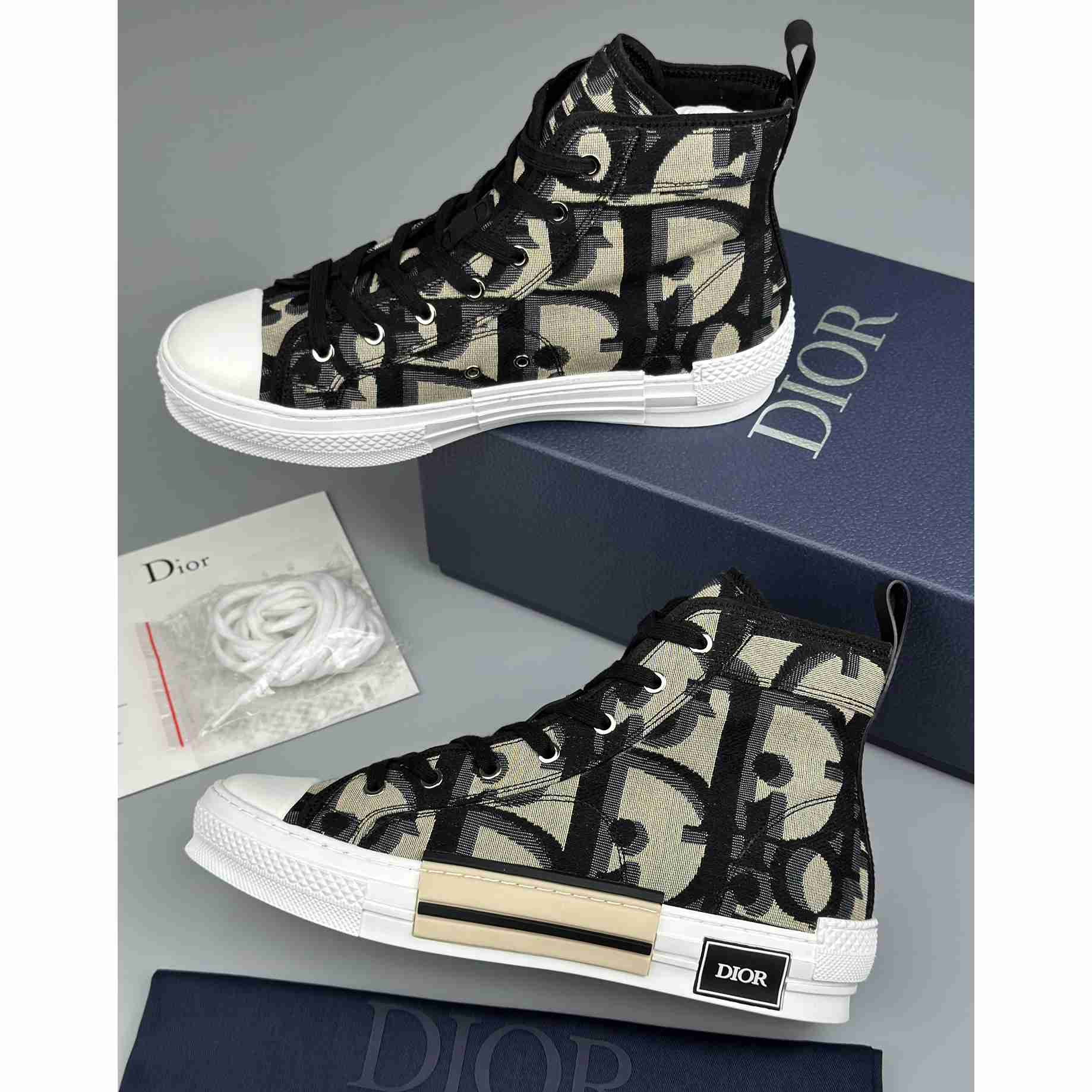 Dior B23 High-Top Sneaker - 