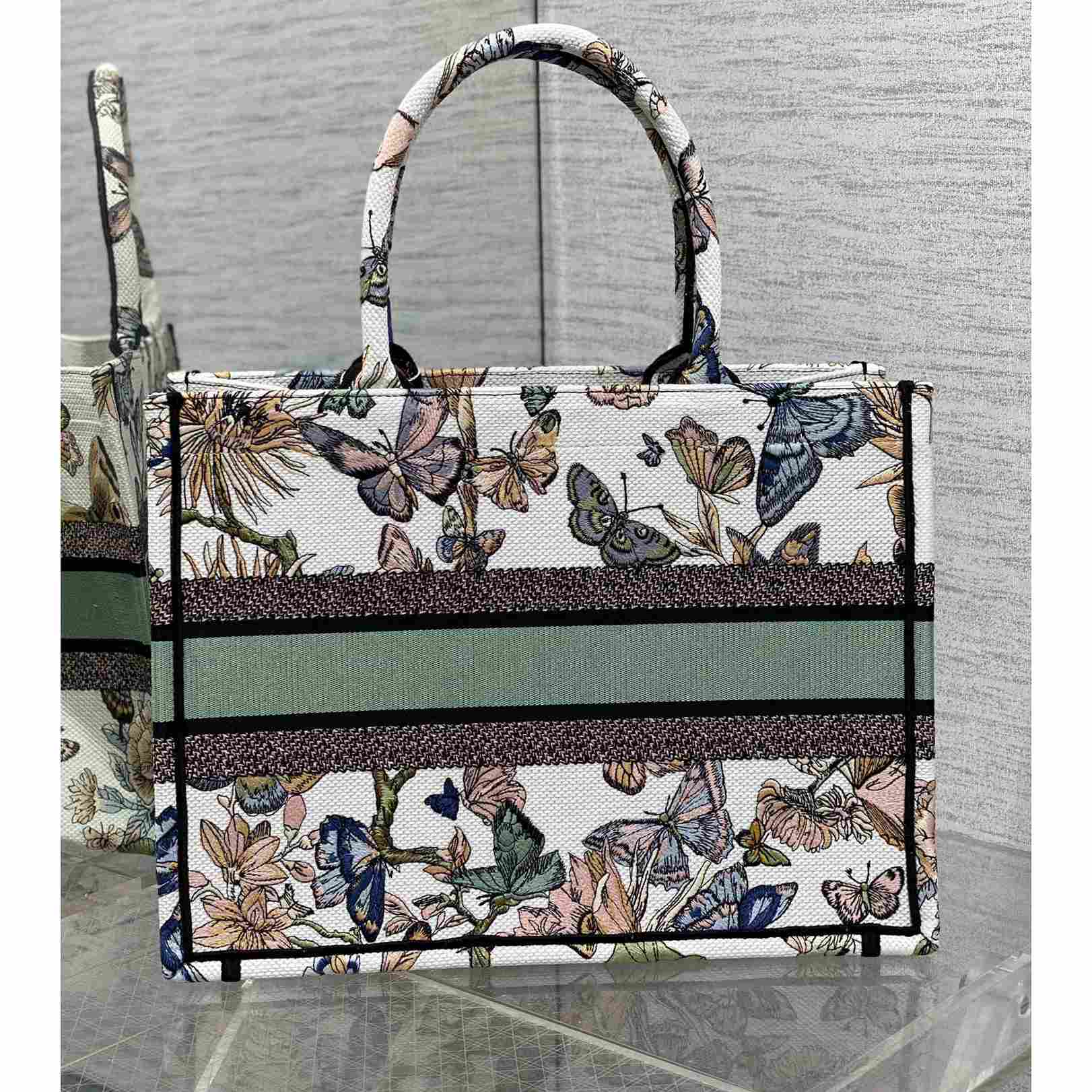 Dior Medium Dior Book Tote - 