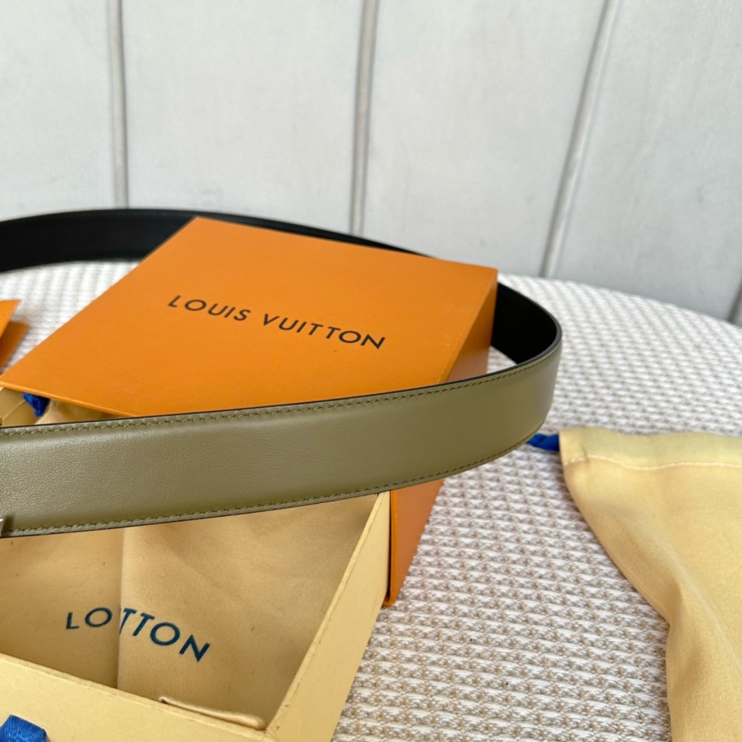 Louis Vuitton LV Skyline 35mm Belt - 