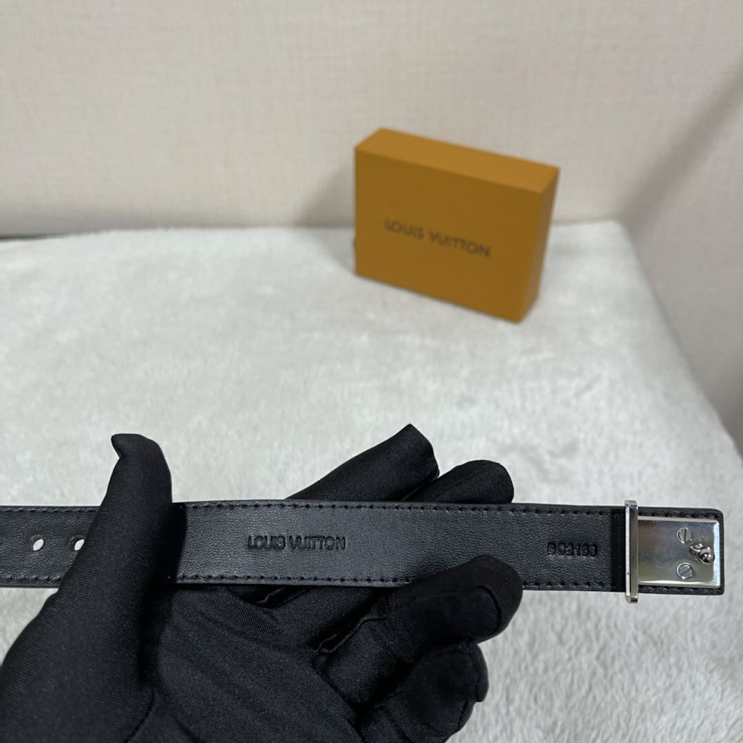 Louis Vuitto LV Slim Bracelet - 
