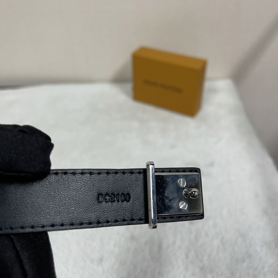 Louis Vuitto LV Slim Bracelet - 